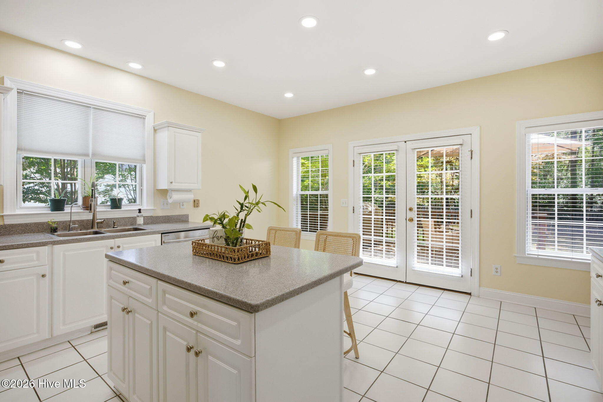 5502 Dunmore Road Wilmington, NC 28409 - Photo 13 of 49 27-web-or-mls-IMG_0905