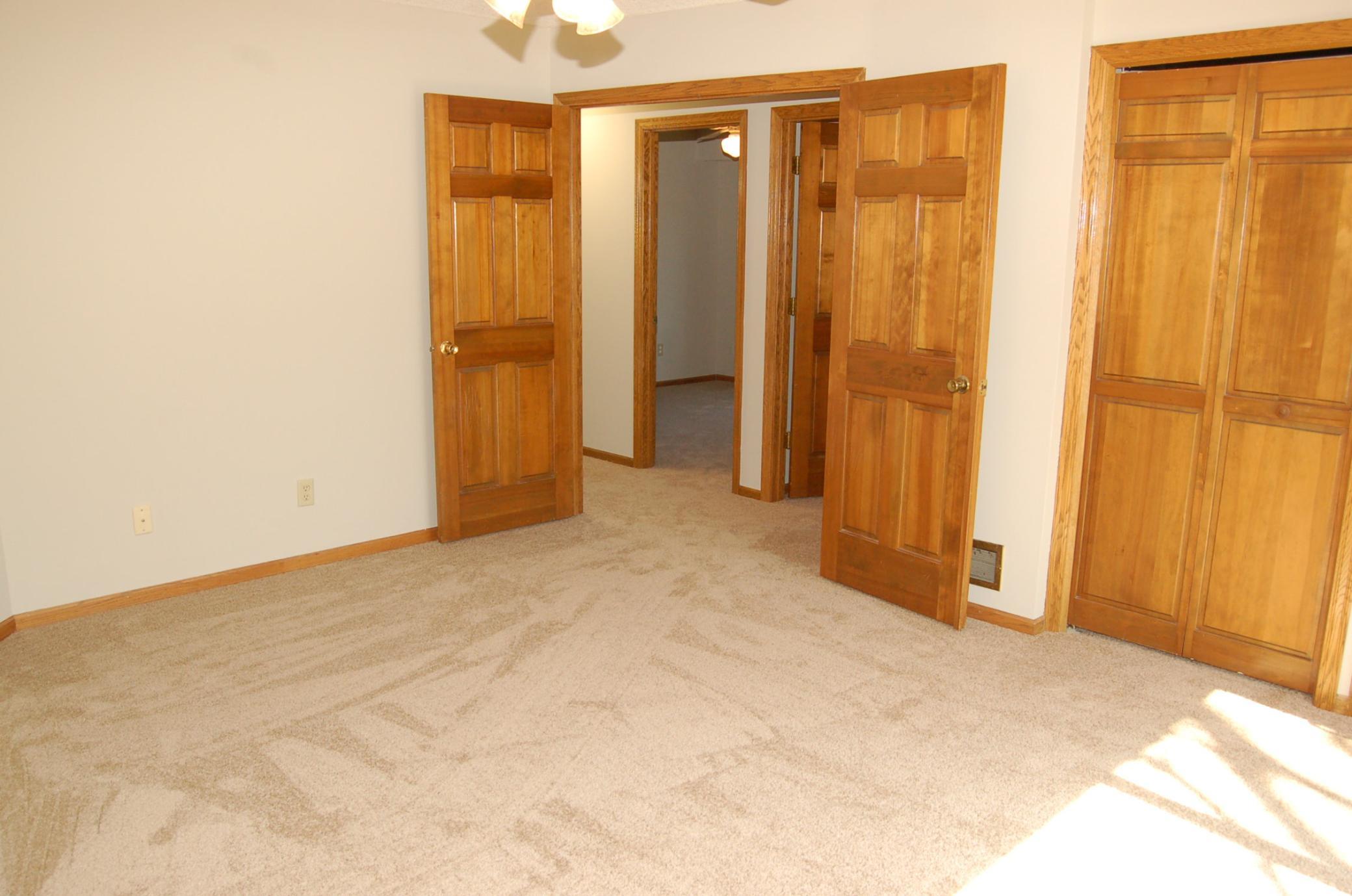 13041 Raven Street Northwest Coon Rapids, MN 55448 - Photo 13 of 29