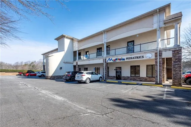 a view of a street in front of building