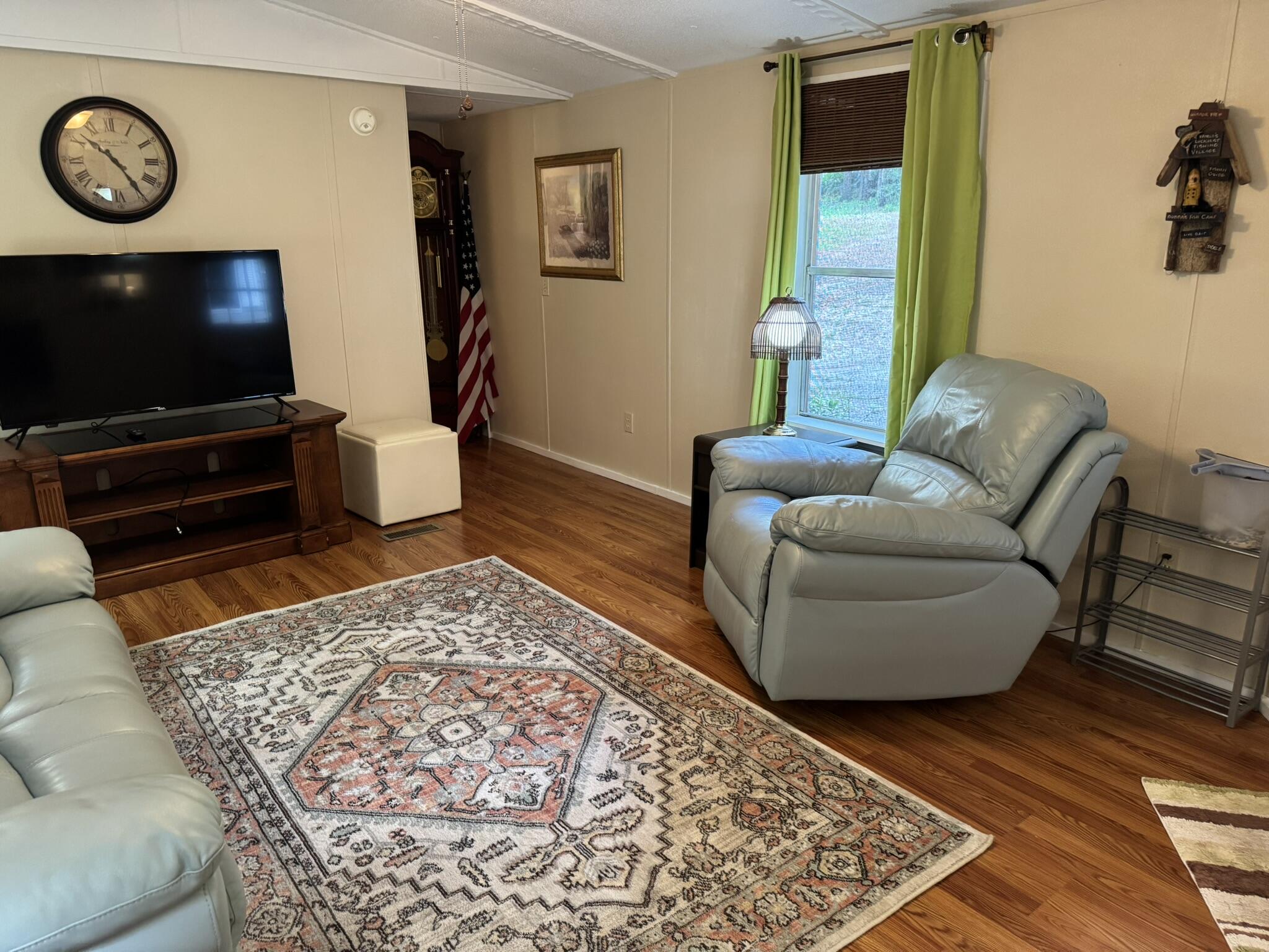 827 Squirrel Road DeFuniak Springs, FL 32433 - Photo 26 of 57 IMG_8796