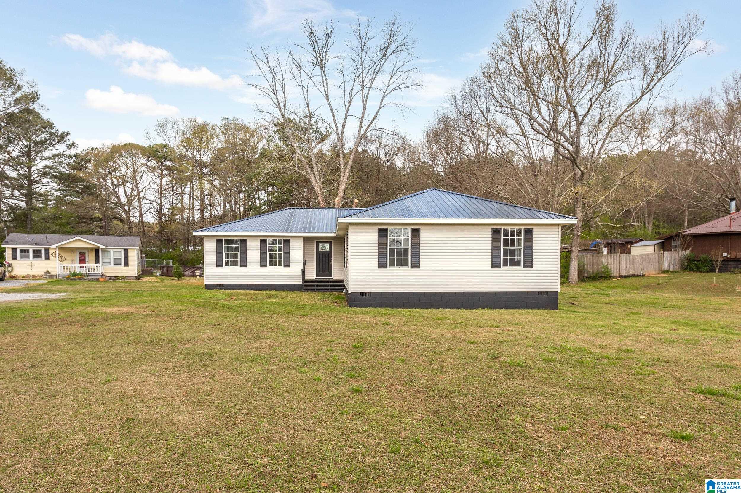 1042 Turner Road Anniston, AL 36201 - Photo 1 of 33