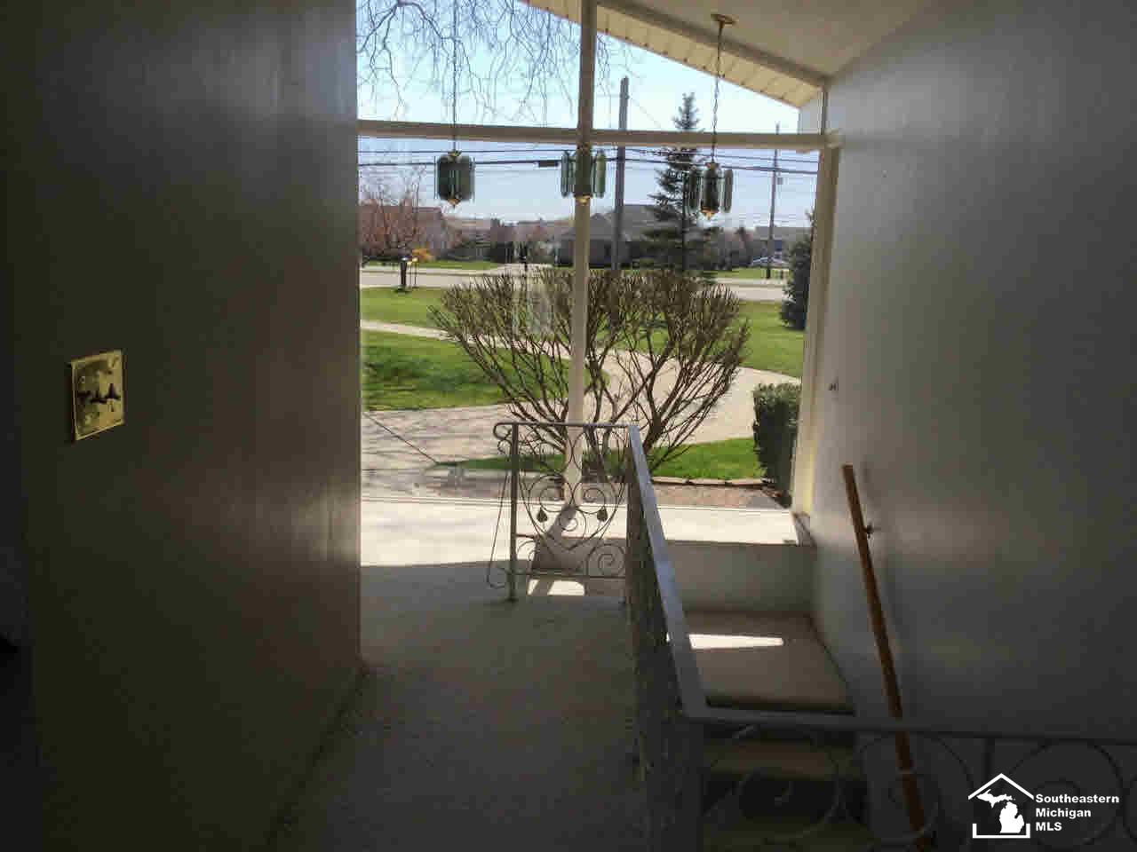 3152 South Custer Road Monroe, MI 48161 - Photo 4 of 13