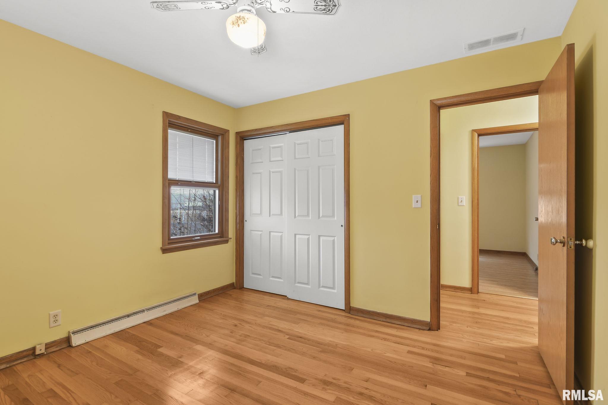 702 West Pershing Road Decatur, IL 62526 - Photo 18 of 33