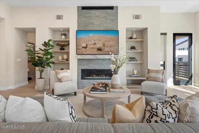 $2,050,000 | 40 Campolina Street, Unit 262, Reno, NV 89511