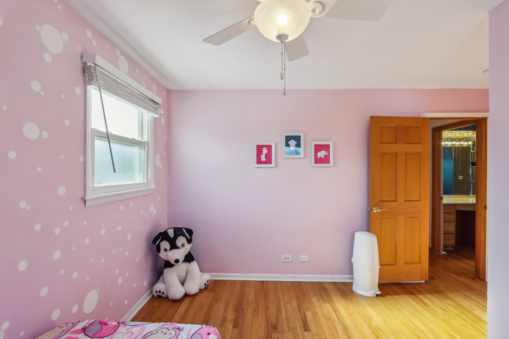 1925 Briarcliffe Boulevard Wheaton, IL 60189 - Photo 16 of 46 a room with toys and wooden floor