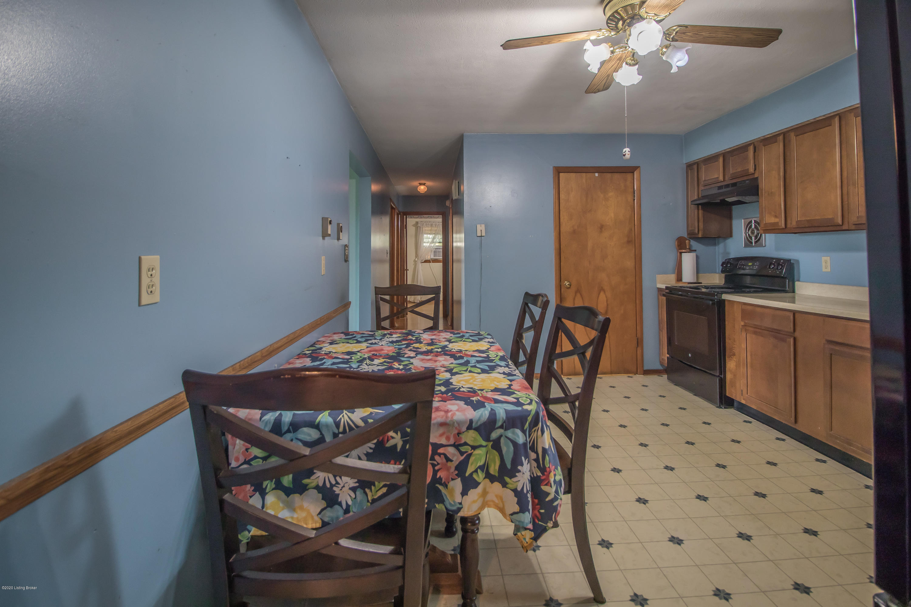 16703 Dry Ridge Road Louisville, KY 40299 - Photo 5 of 25 6