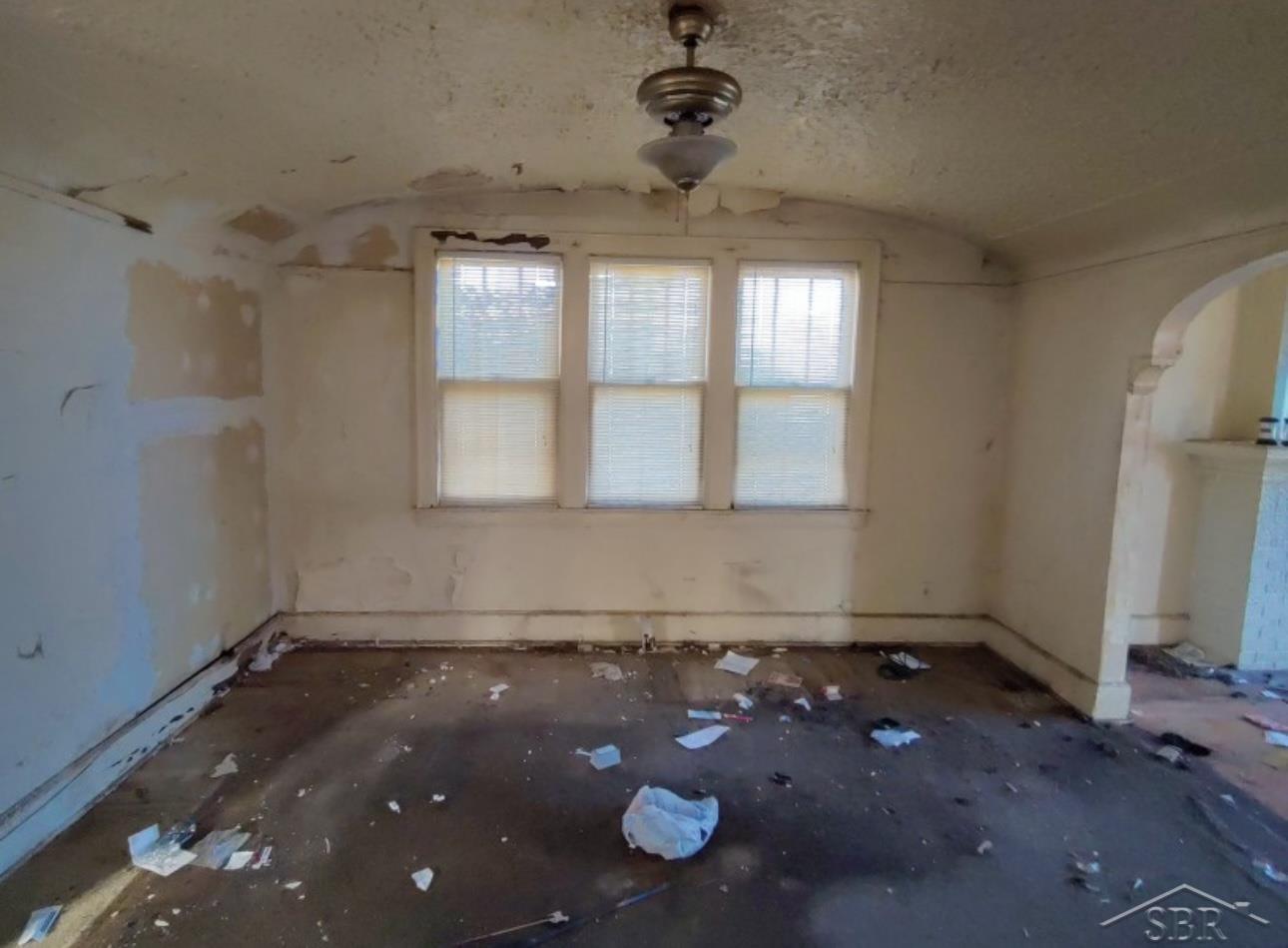 3742 Clements Street Detroit, MI 48238 - Photo 5 of 11