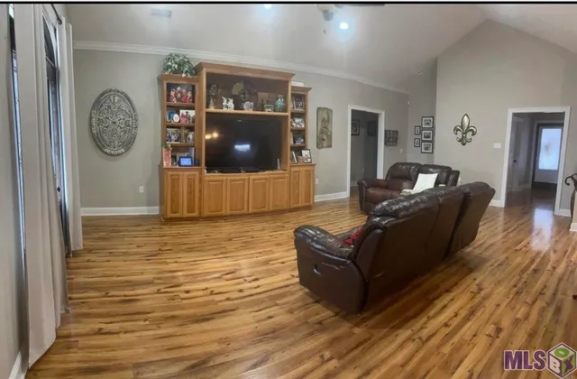 $480,000 | 678 Paige Lane, Pierre Part, LA 70339
