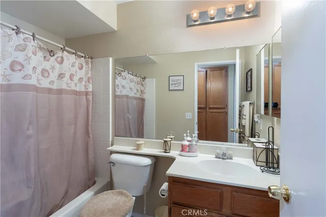 $685,000 | 11541 Plane Tree Road, Fontana, CA 92337