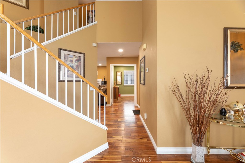 11541 Plane Tree Road Fontana, CA 92337 - Photo 10 of 33 a view of a balcony