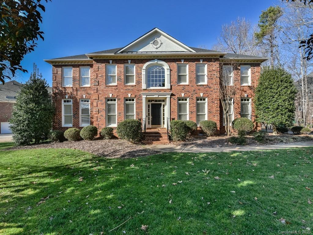 10833 Fox Hedge Road Matthews, NC 28105 - Photo 1 of 43 Gallery Image 1
