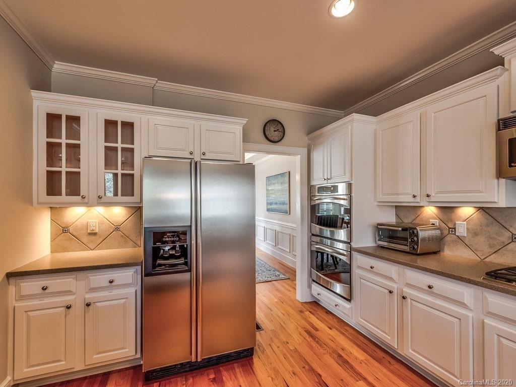 10833 Fox Hedge Road Matthews, NC 28105 - Photo 11 of 43 Gallery Image 11