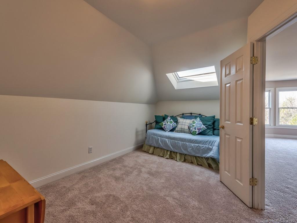 10833 Fox Hedge Road Matthews, NC 28105 - Photo 33 of 43 Gallery Image 33