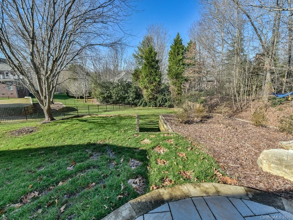 10833 Fox Hedge Road Matthews, NC 28105 - Photo 39 of 43 Gallery Image 39