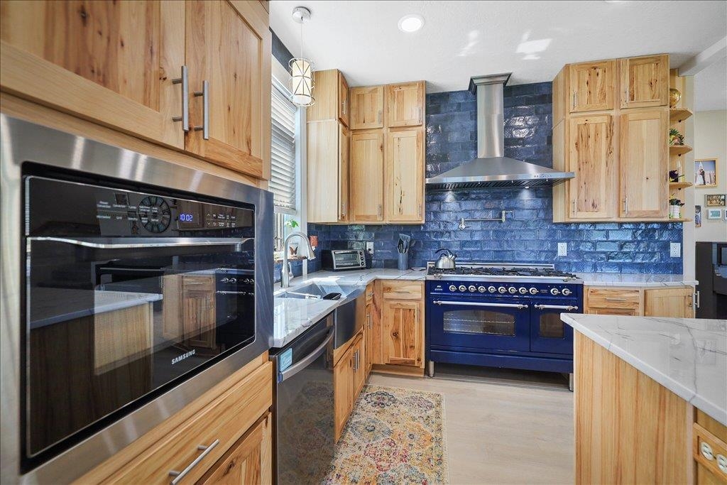 5710 East Greenbluff Road Colbert, WA 99005 - Photo 17 of 49