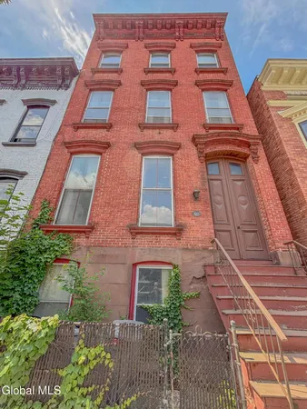 $550,000 | 360 Madison Avenue, Albany, NY 12210