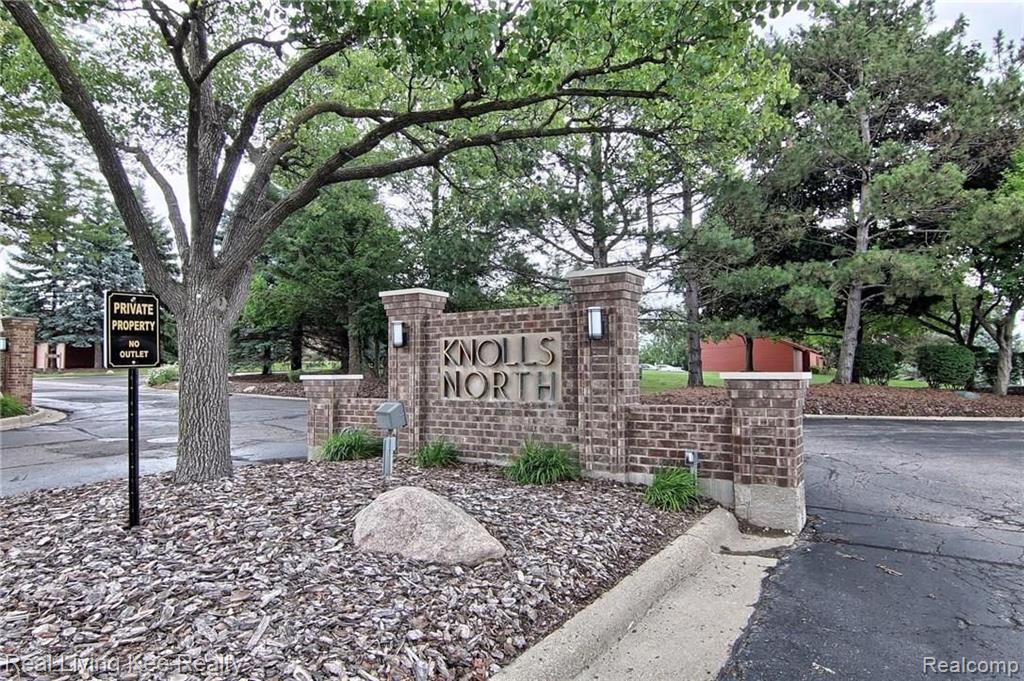 875 Green View Court, Unit 64 Rochester Hills, MI 48307 - Photo 31 of 31