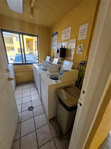 $2,000 | 6151 West 24th Avenue, Unit 210, Hialeah, FL 33016