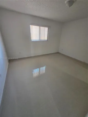 $2,000 | 6151 West 24th Avenue, Unit 210, Hialeah, FL 33016