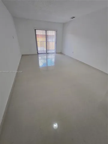$2,000 | 6151 West 24th Avenue, Unit 210, Hialeah, FL 33016