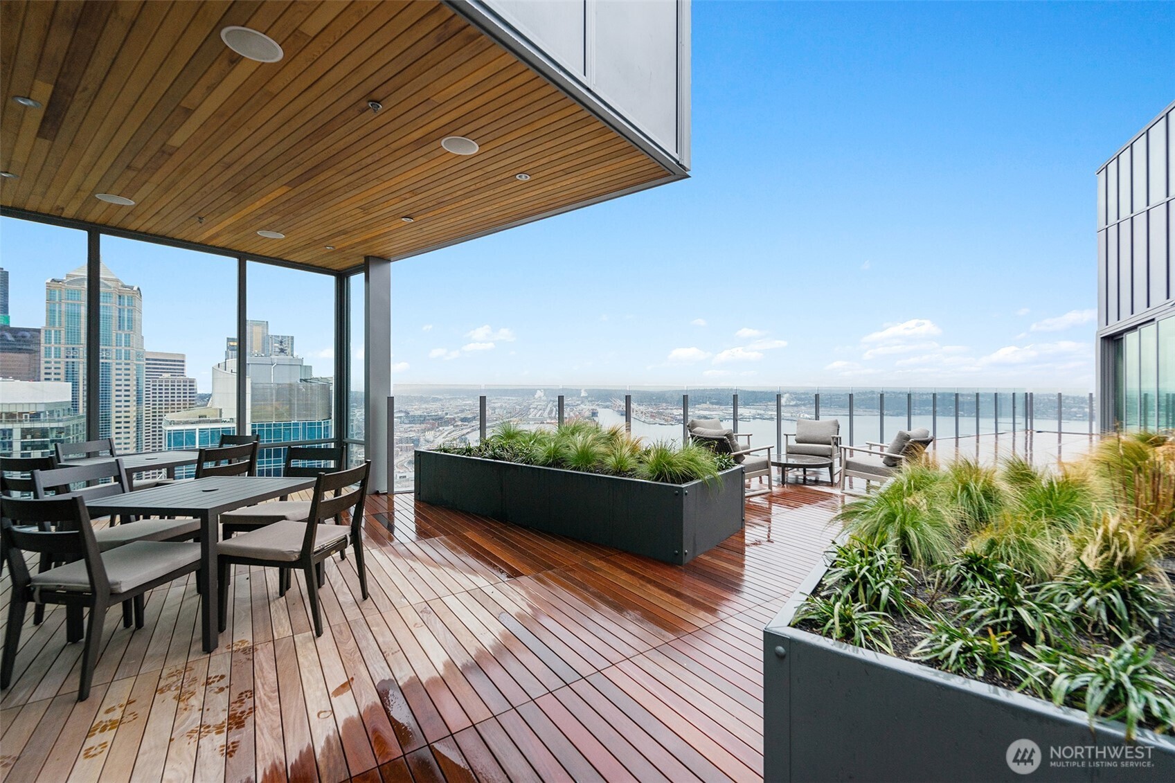121 Stewart Street, Unit 1908 Seattle, WA 98101 - Photo 28 of 34 Gallery Image 28