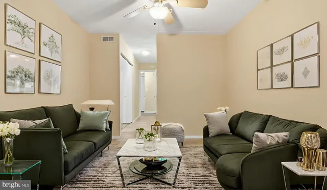 $165,000 | 3301 Hewitt Avenue, Unit 204, Silver Spring, MD 20906