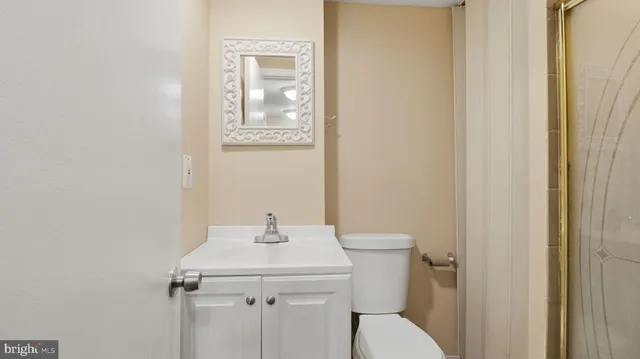 $165,000 | 3301 Hewitt Avenue, Unit 204, Silver Spring, MD 20906