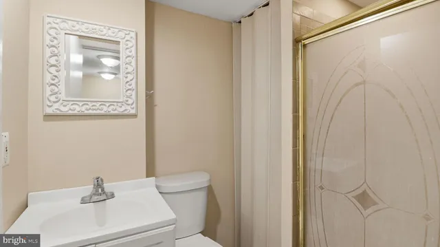 $165,000 | 3301 Hewitt Avenue, Unit 204, Silver Spring, MD 20906