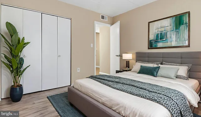 $165,000 | 3301 Hewitt Avenue, Unit 204, Silver Spring, MD 20906