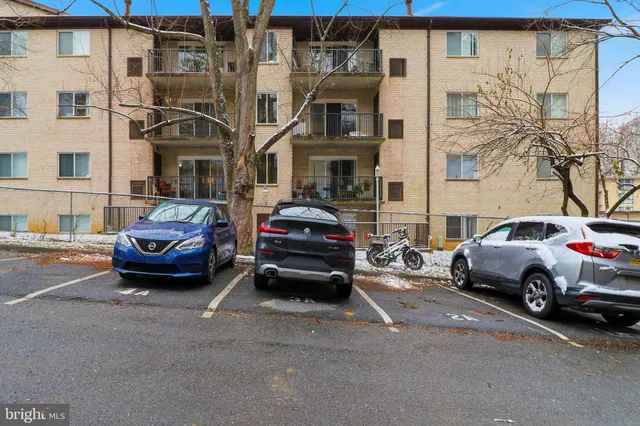 $165,000 | 3301 Hewitt Avenue, Unit 204, Silver Spring, MD 20906