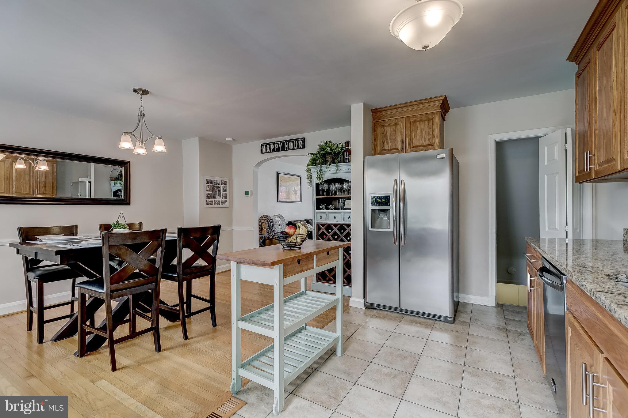 423 Chumleigh Road Baltimore, MD 21212 - Photo 15 of 41 perfect for Entertaining