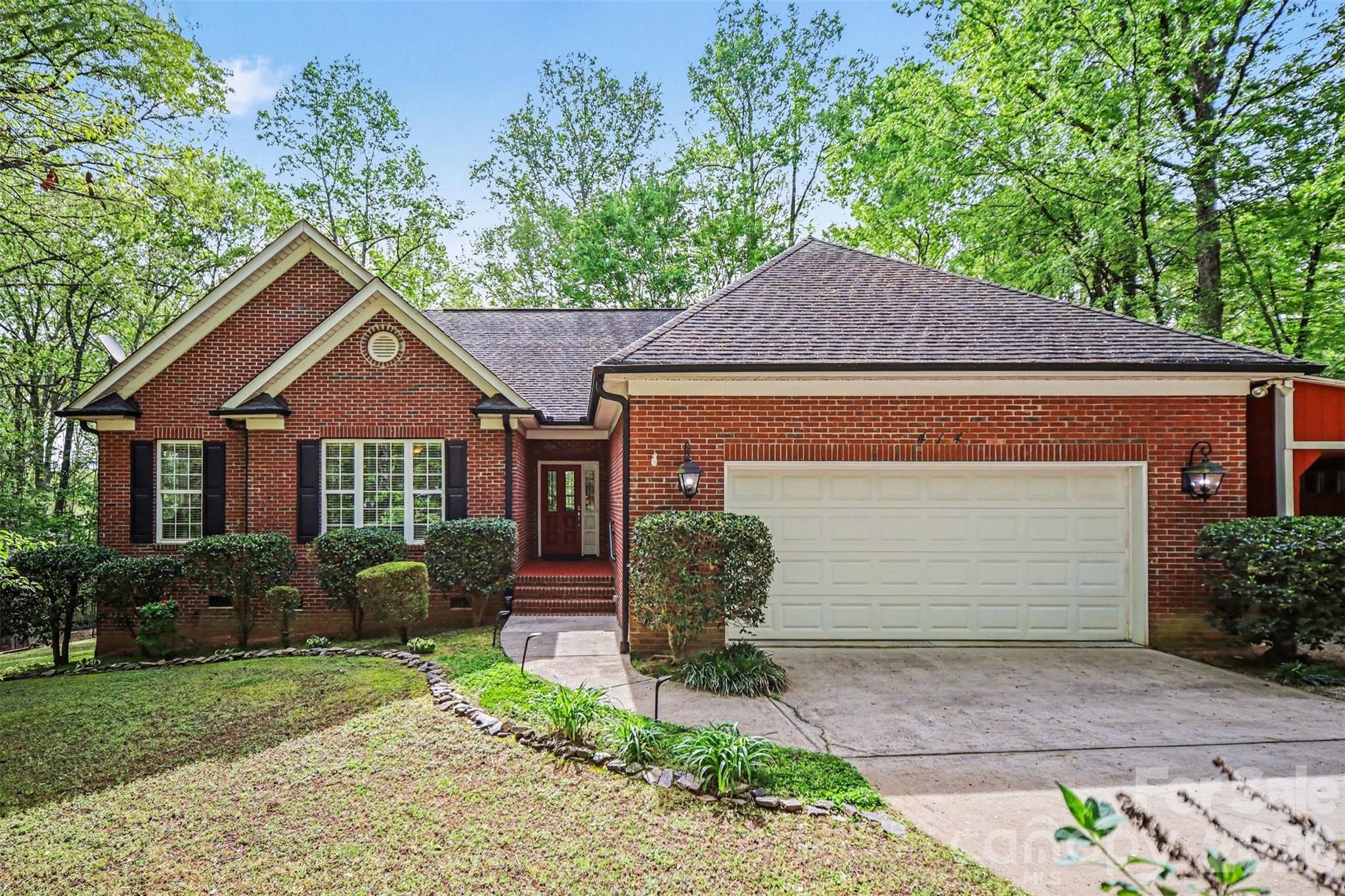 414 Yamasee Road Waxhaw, NC 28173 - Photo 1 of 40