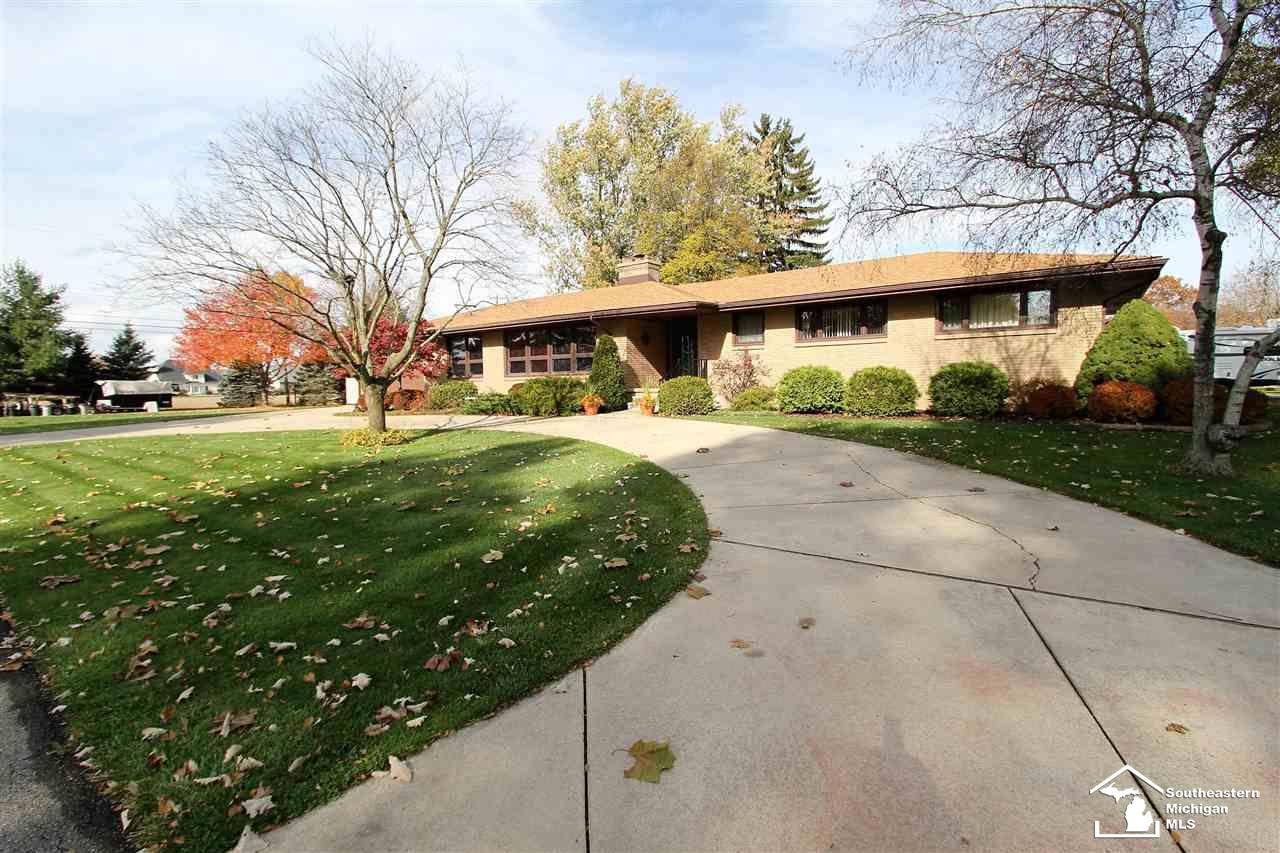 803 Ruff Drive Monroe, MI 48162 - Photo 8 of 47 Gallery Image 8