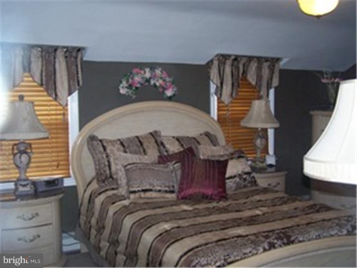 1437 Norman Road Havertown, PA 19083 - Photo 16 of 25 Bedroom - Main