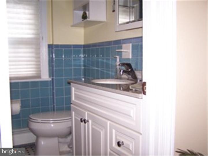1437 Norman Road Havertown, PA 19083 - Photo 18 of 25 Bathroom