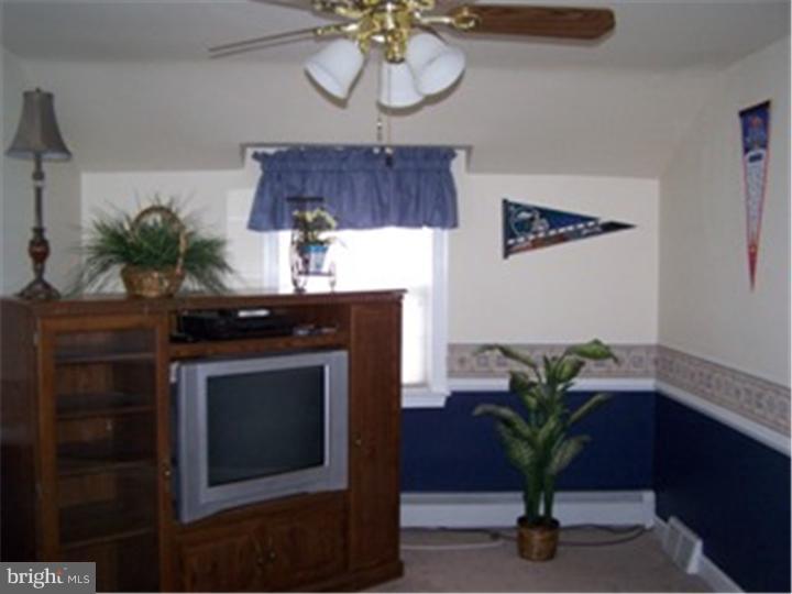 1437 Norman Road Havertown, PA 19083 - Photo 20 of 25 Bedroom 3
