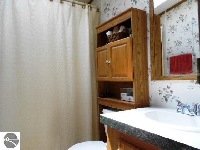 10863 Bliss Road Elwell, MI 48832 - Photo 15 of 18 1745948-14.JPG