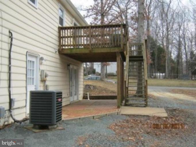 124 Choptank Road Stafford, VA 22556 - Photo 4 of 6 Deck