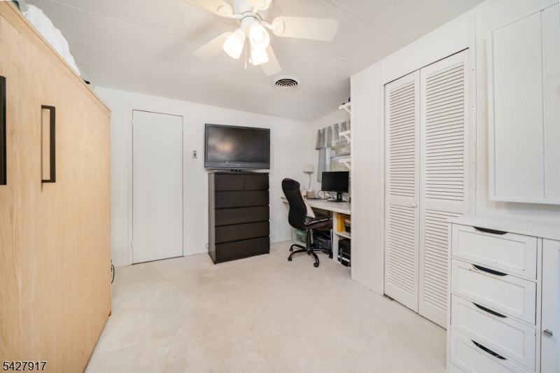12 Timbercroft Road High Bridge, NJ 08829 - Photo 19 of 34