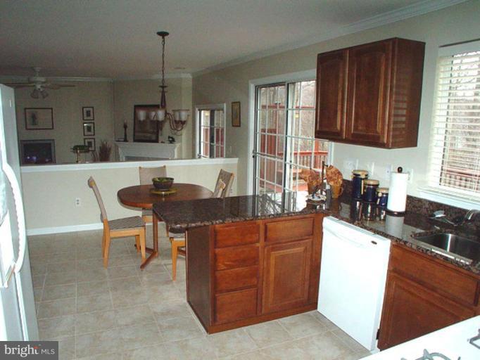 2219 Cold Meadow Way Silver Spring, MD 20906 - Photo 16 of 18 Kitchen/Family Room