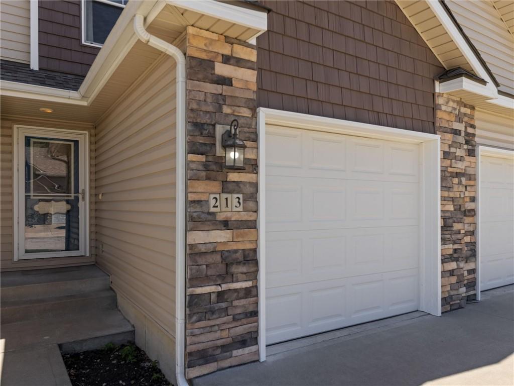 213 North Pointe Lane Raymore, MO 64083 - Photo 2 of 30
