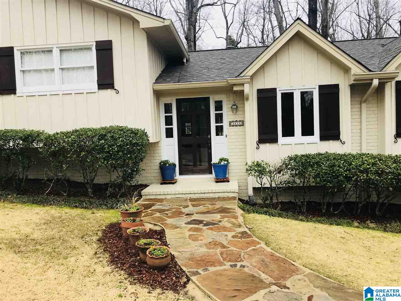 3425 River Bend Road Birmingham, AL 35243 - Photo 2 of 22