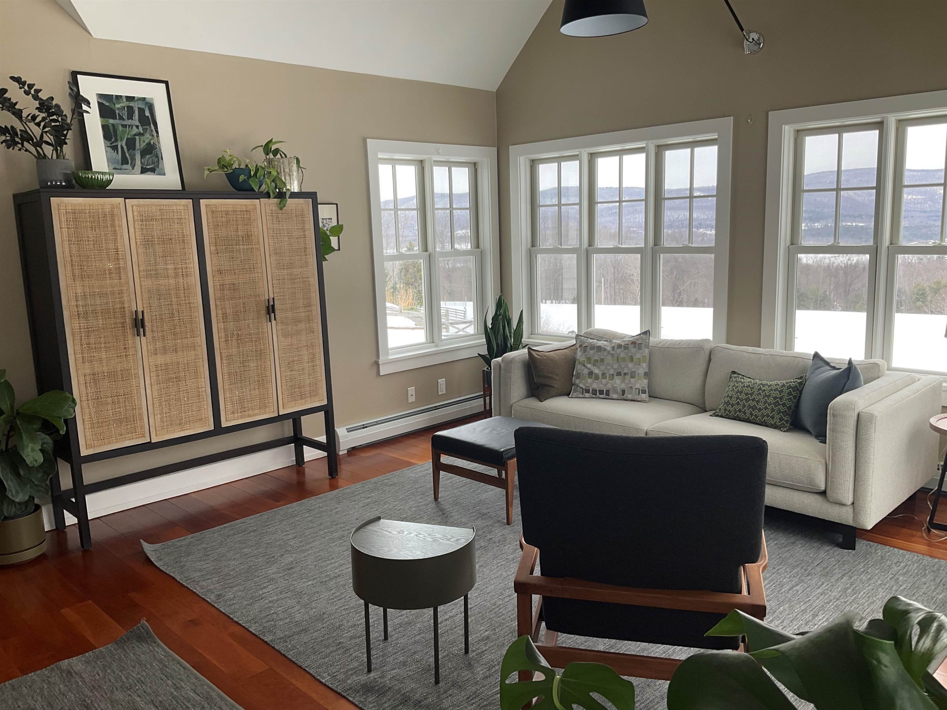 1035 Holy Smoke Road Shaftsbury, VT 05262 - Photo 15 of 46