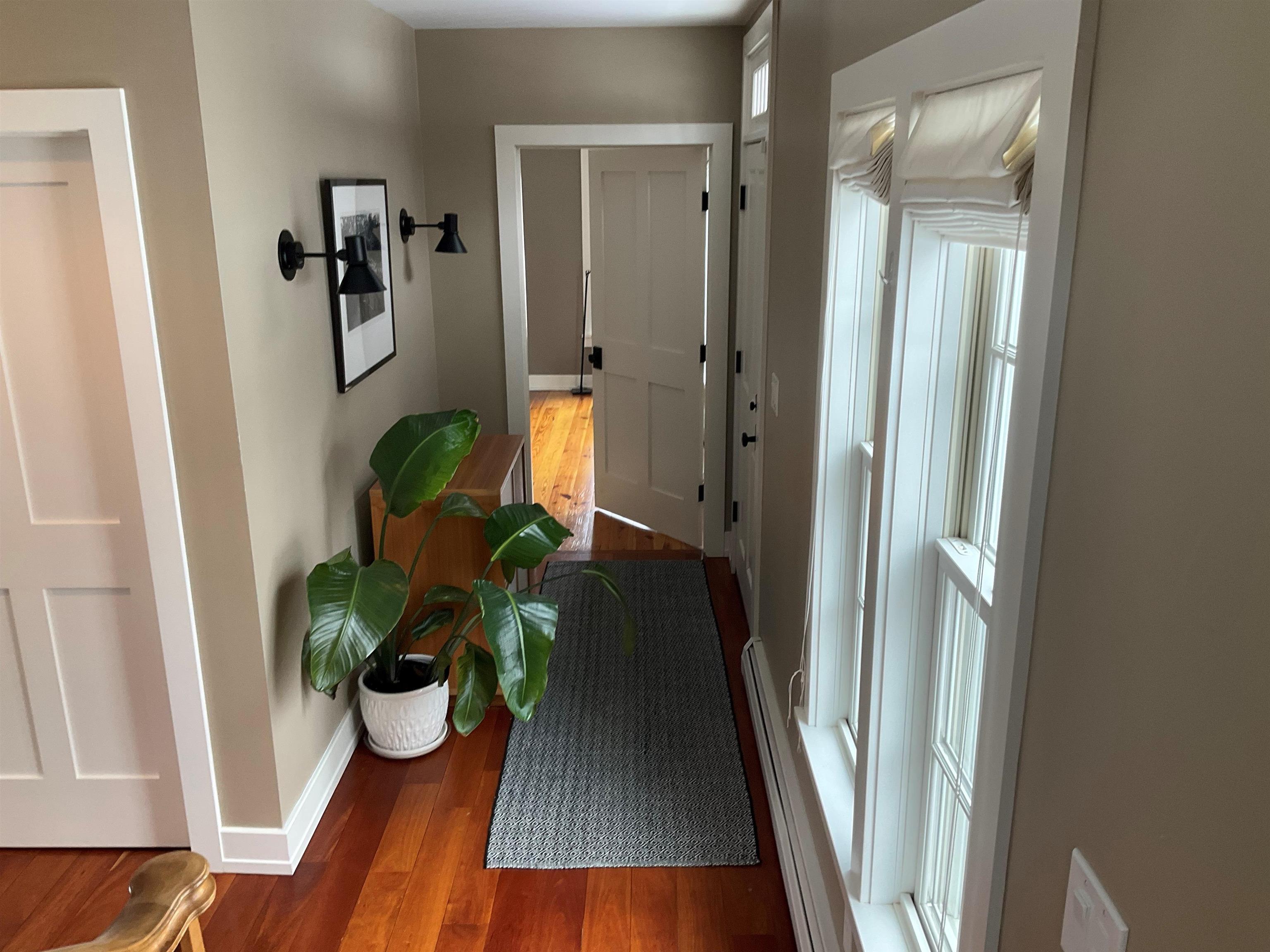 1035 Holy Smoke Road Shaftsbury, VT 05262 - Photo 18 of 46