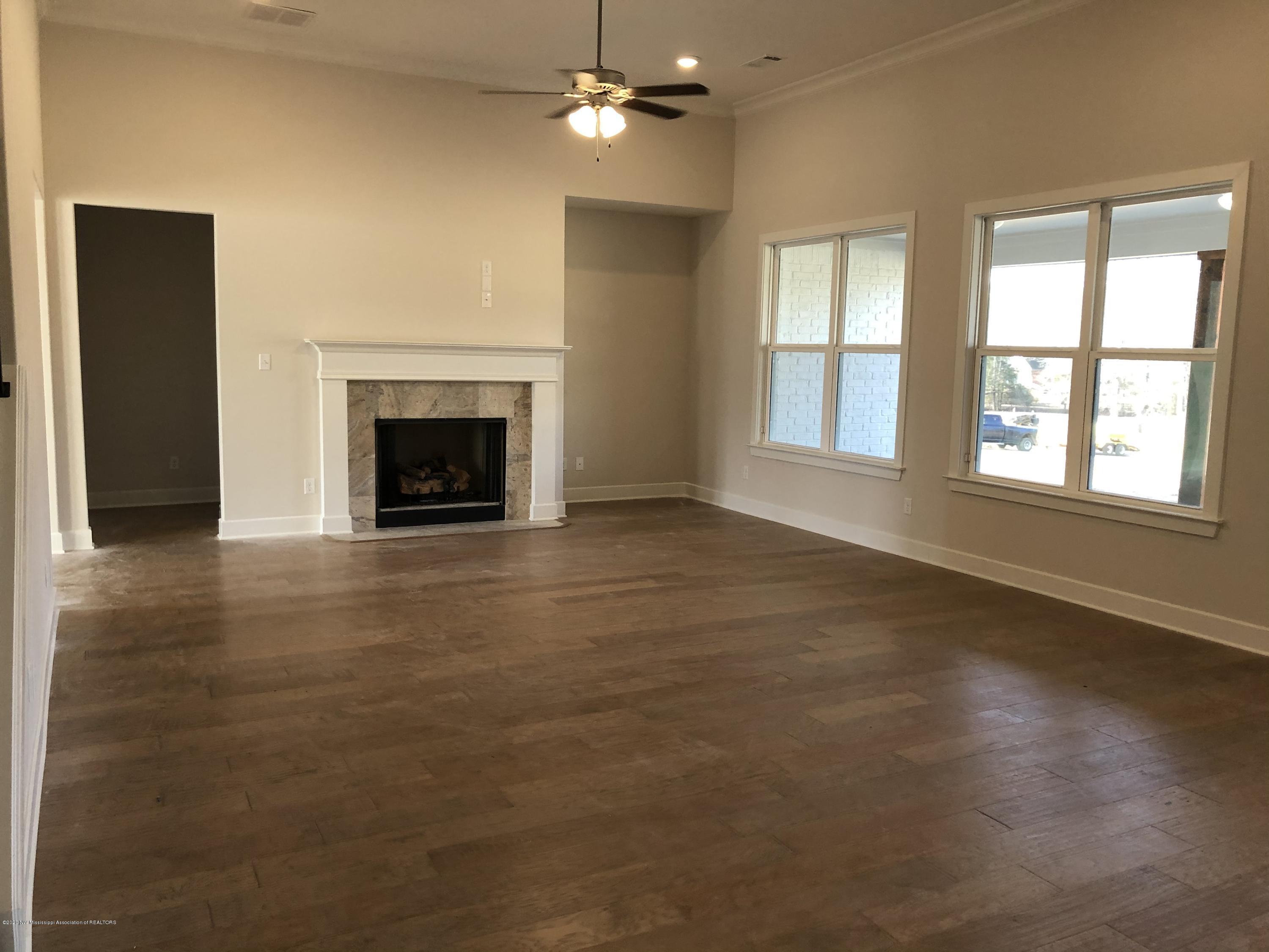8824 Mitchell Grv Road North Olive Branch, MS 38654 - Photo 5 of 19 Open living area