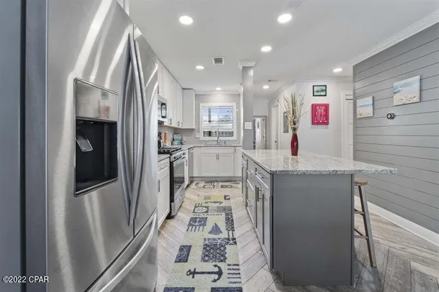 $2,600 | 17751 Panama City Beach Parkway, Unit 2E, Panama City Beach, FL 32413