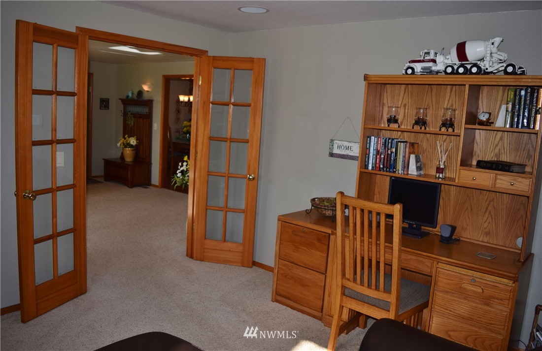 9358 Double Ditch Road Lynden, WA 98264 - Photo 4 of 25