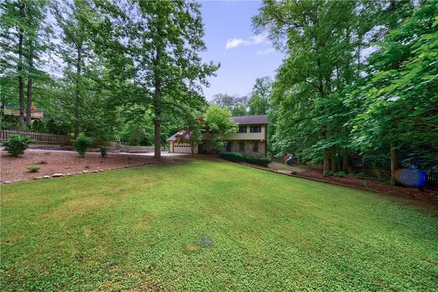 $549,900 | 10565 Shallowford Road, Roswell, GA 30075