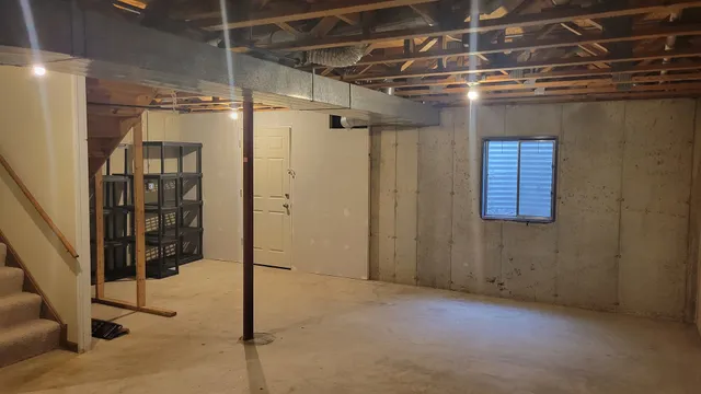 $2,395 | 104 Quail Drive, Countryside, IL 60525