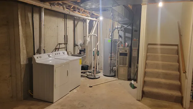 $2,395 | 104 Quail Drive, Countryside, IL 60525